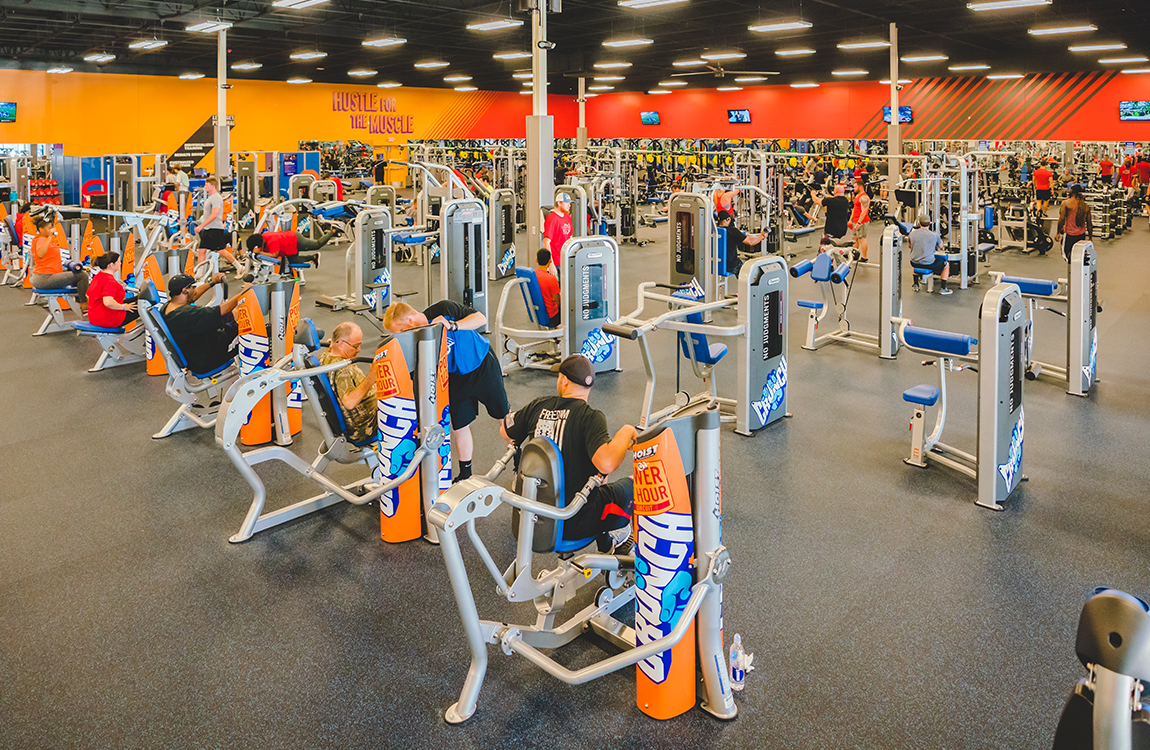 Best Gyms Personal Trainers Fitness Classes In Lachine QC Crunch 